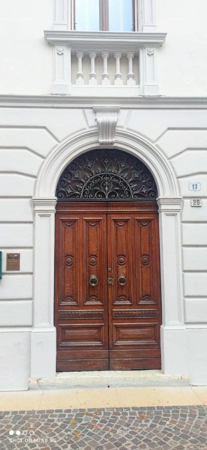 فيلا Residenza Porta Brescia بسكييرا ديل غاردا المظهر الخارجي الصورة