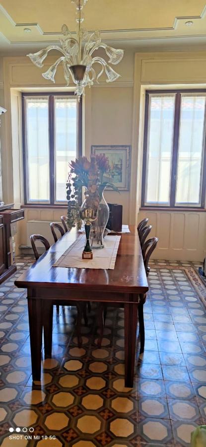 فيلا Residenza Porta Brescia بسكييرا ديل غاردا المظهر الخارجي الصورة