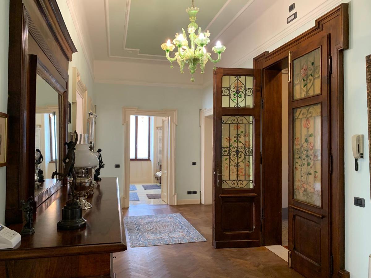 فيلا Residenza Porta Brescia بسكييرا ديل غاردا المظهر الخارجي الصورة