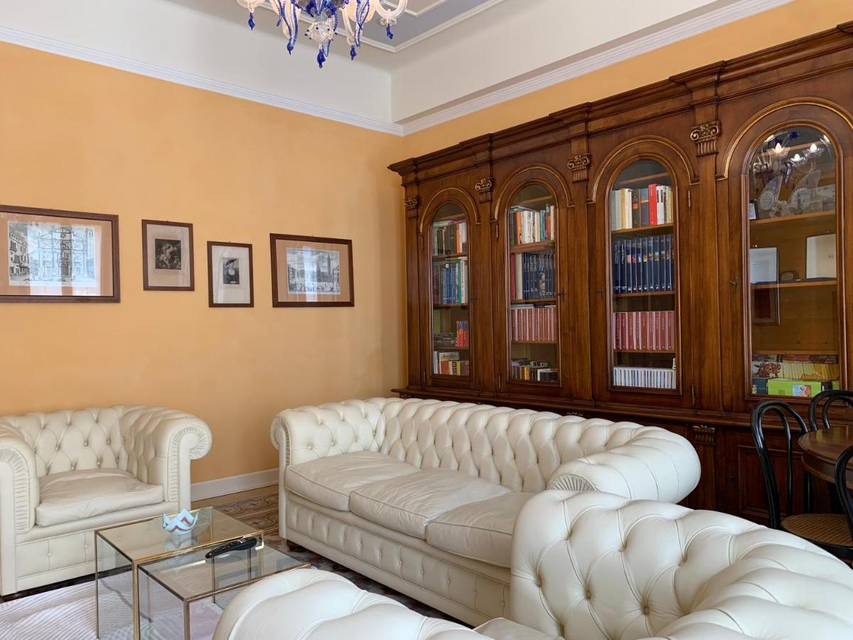 فيلا Residenza Porta Brescia بسكييرا ديل غاردا المظهر الخارجي الصورة