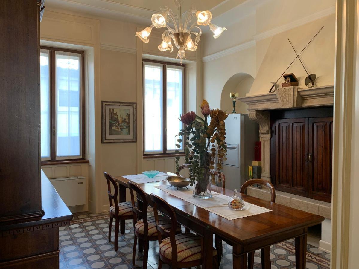 فيلا Residenza Porta Brescia بسكييرا ديل غاردا المظهر الخارجي الصورة